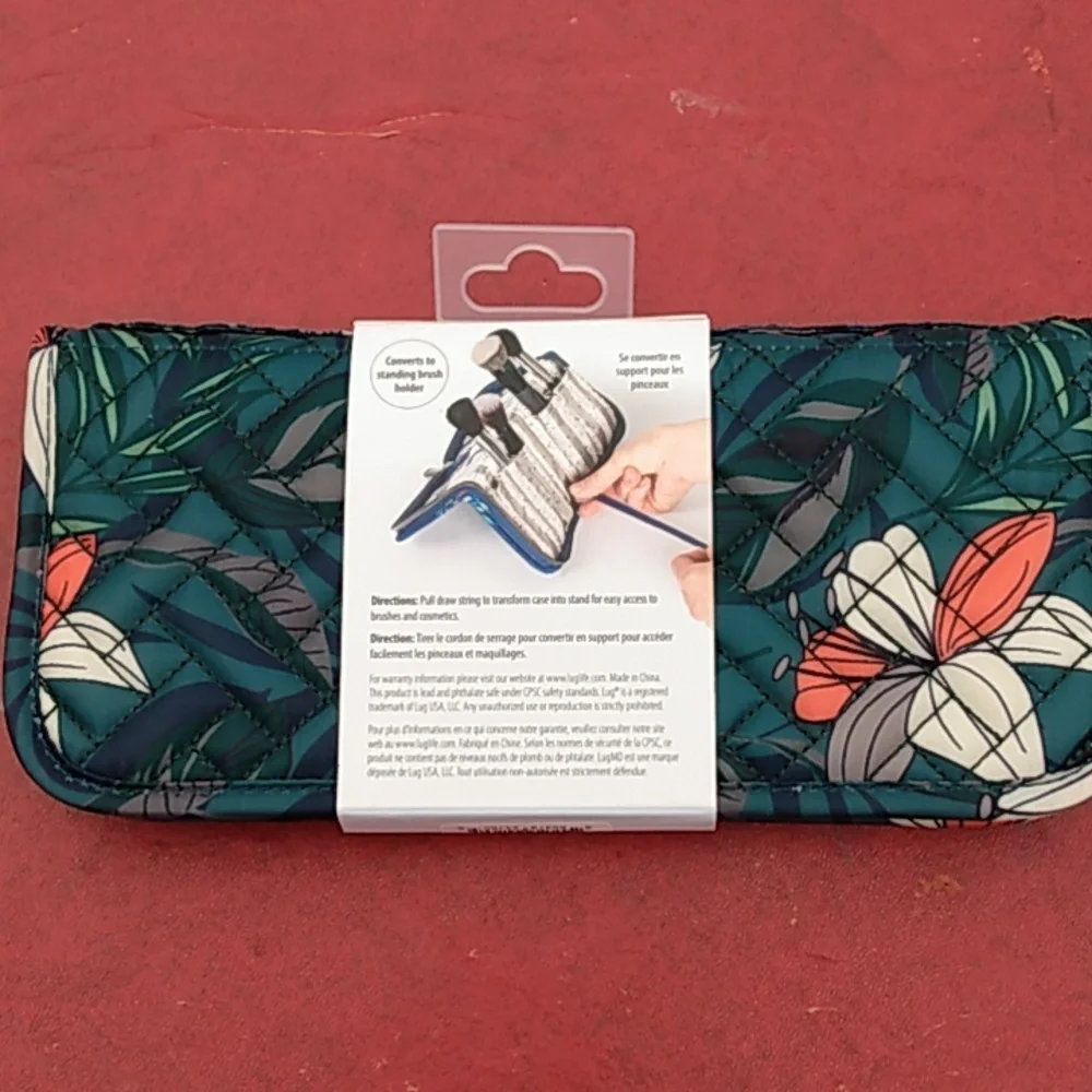 Lug sleeper brush holder